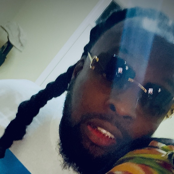 Meet your Posher, Nolan - Picture 1 of 1